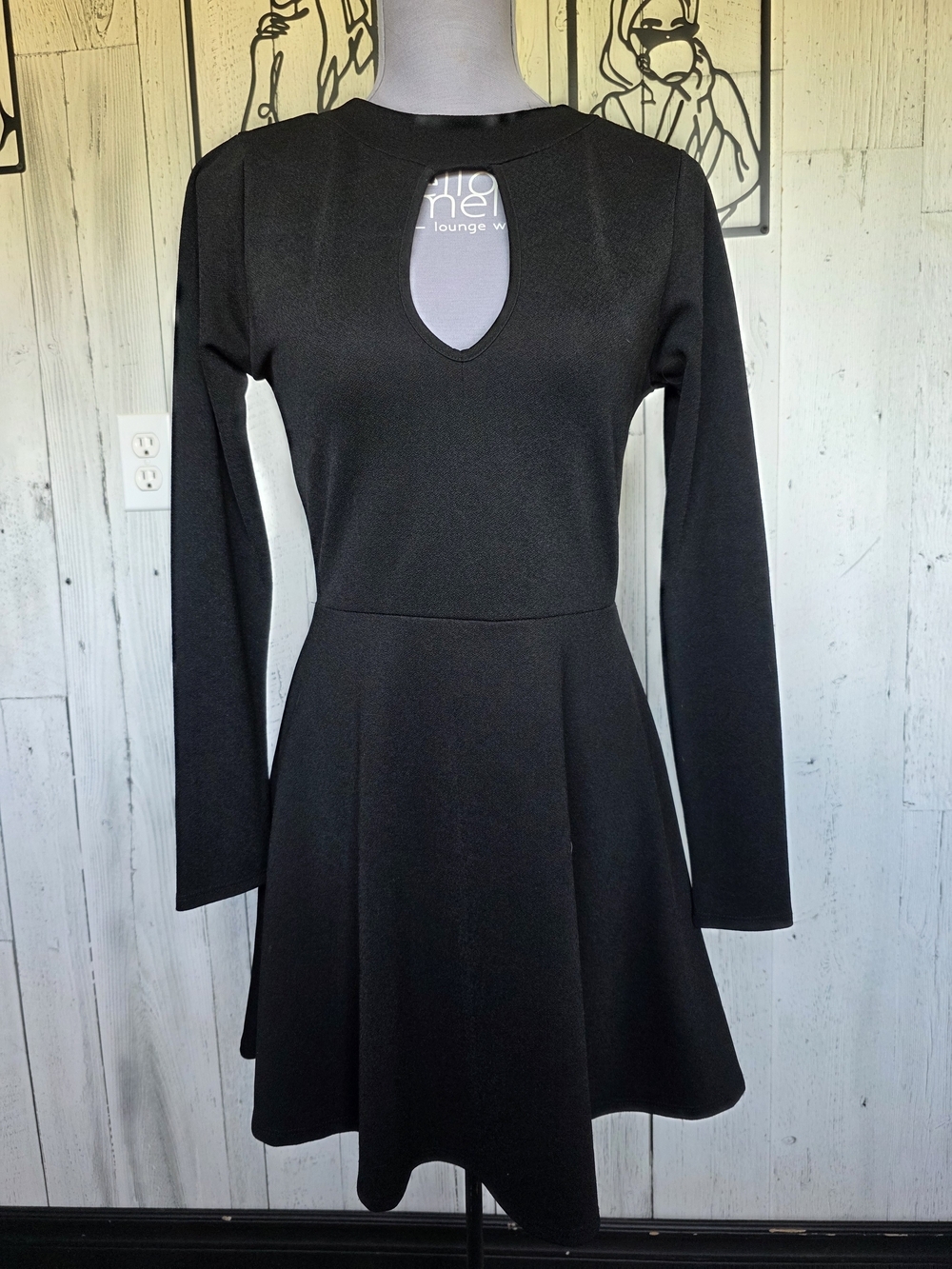 Forever 21 Black Open Back Long Sleeve Skater Dress Medium Going Out Date Night